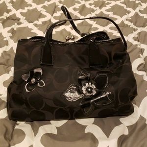 used great condition authentic coach purse